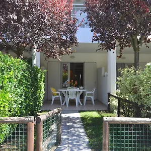 Residenza Le Acacie Apartment Bibione